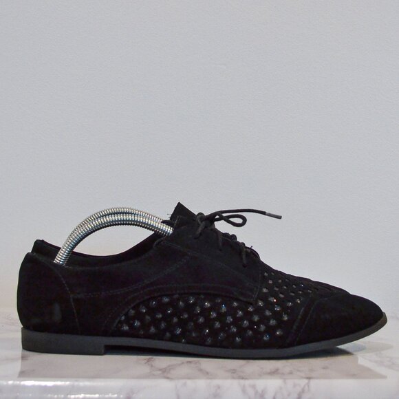 ME TOO | BLACK BROGUES - Picture 1 of 6